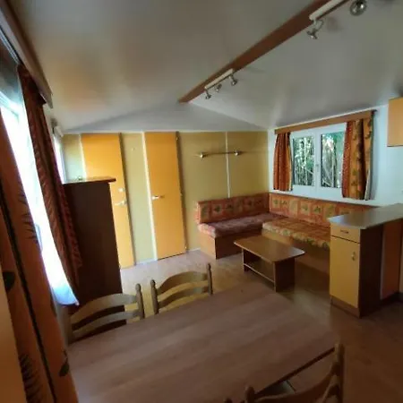 Le Cornouiller Mobil 4 Personnes Le Bel Air * Limogne-en-Quercy